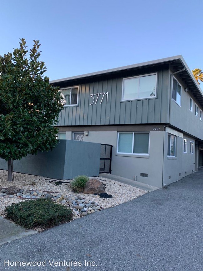 Foto del edificio - 3771 Miramar Way