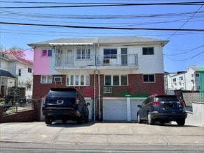Building Photo - 149-12 83rd St
