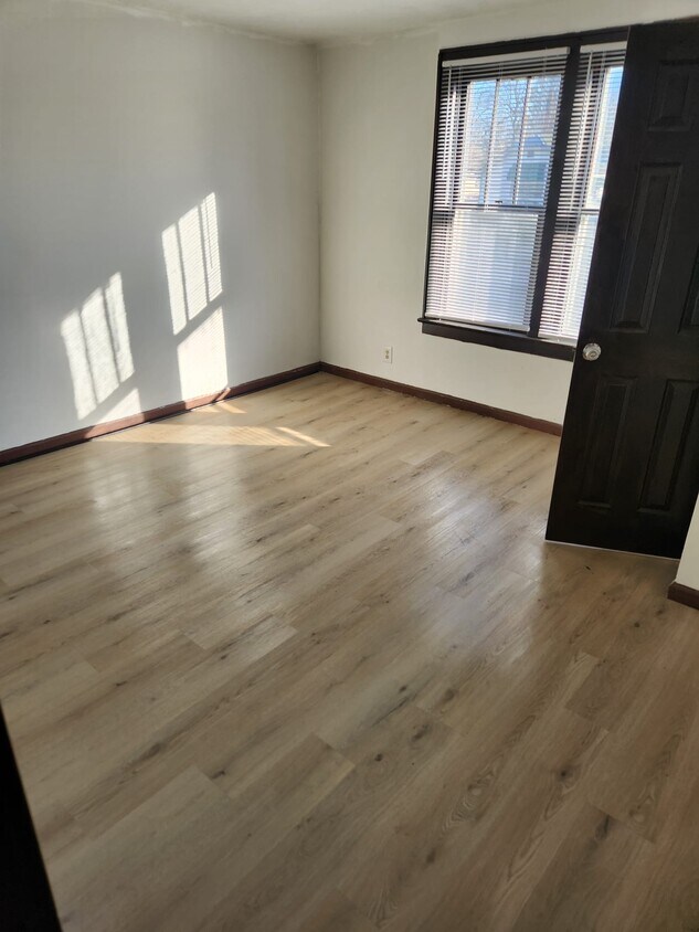 Foto principal - 265 Belvidere Ave