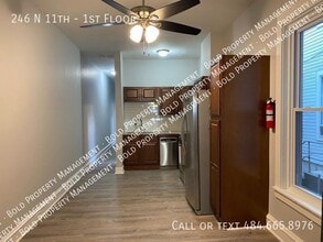 Building Photo - 246 N 11th St