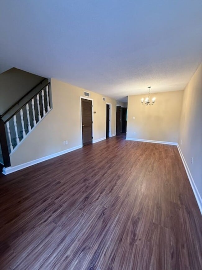 Building Photo - Village Square Apartments