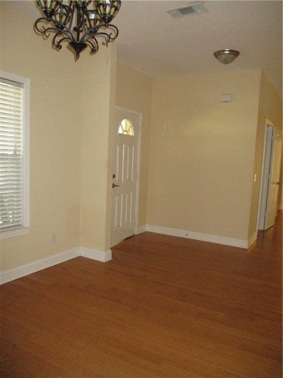 Building Photo - 105 Teak Trail