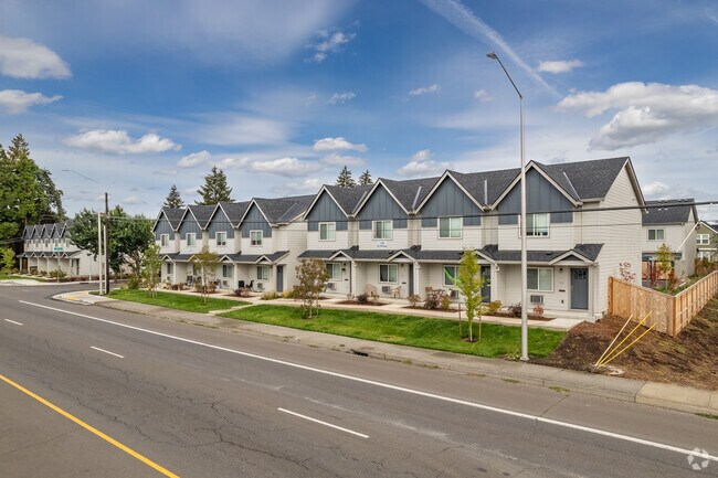 Foto del edificio - Brooks Terrace Townhomes