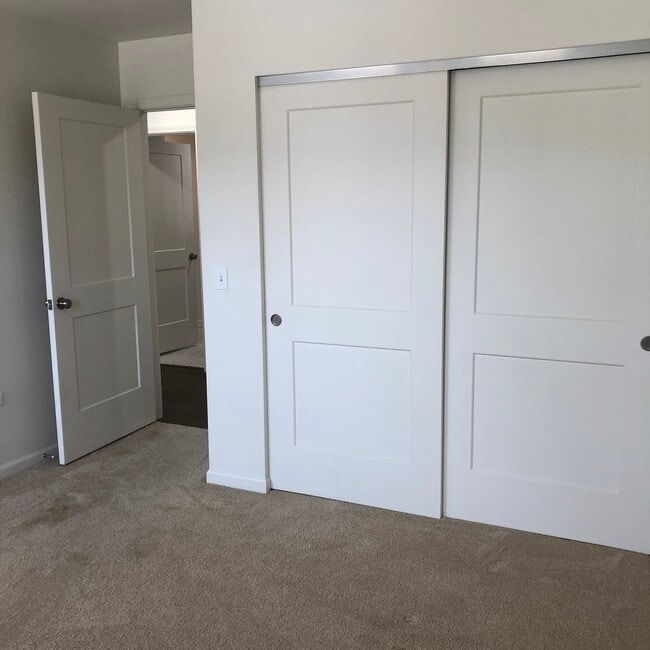 3BR, 2BA - 1,822SF - Eleven5 Lake