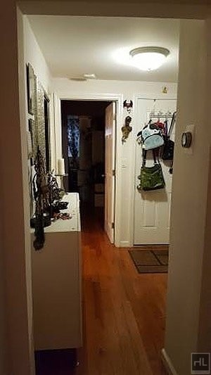 Foto del edificio - 275 E 7th St