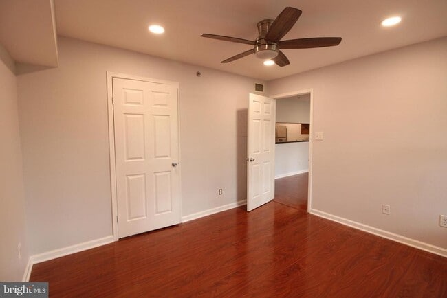 Building Photo - 3315 Wyndham Cir