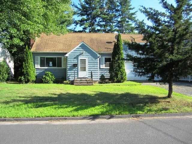 Primary Photo - 3 bedroom in East Hartford Connecticut 06118