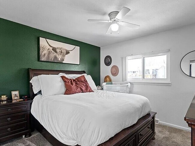 Foto del edificio - 5408 Potomac St
