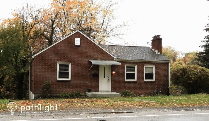 Primary Photo - 985 McNeilly Rd, Pittsburgh, PA, 15226