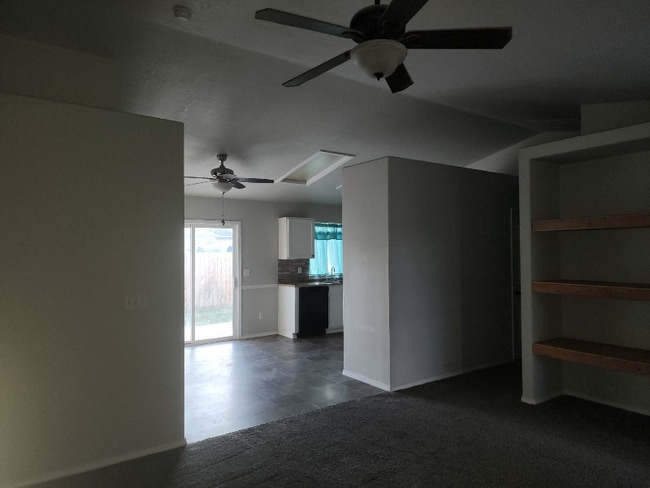 Building Photo - 2510 Sea Breeze St