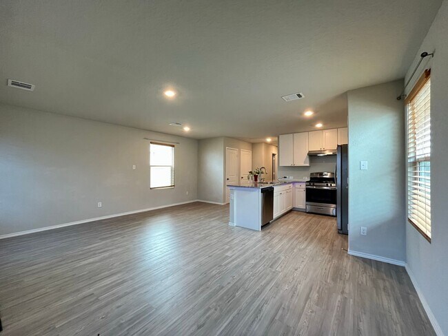 Foto del edificio - 3 Bedroom/2Bathroom Southton Meadows