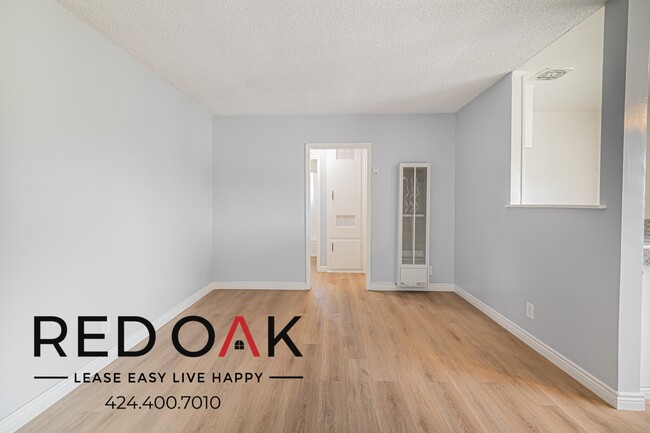 Foto del edificio - 9903 Belmont St