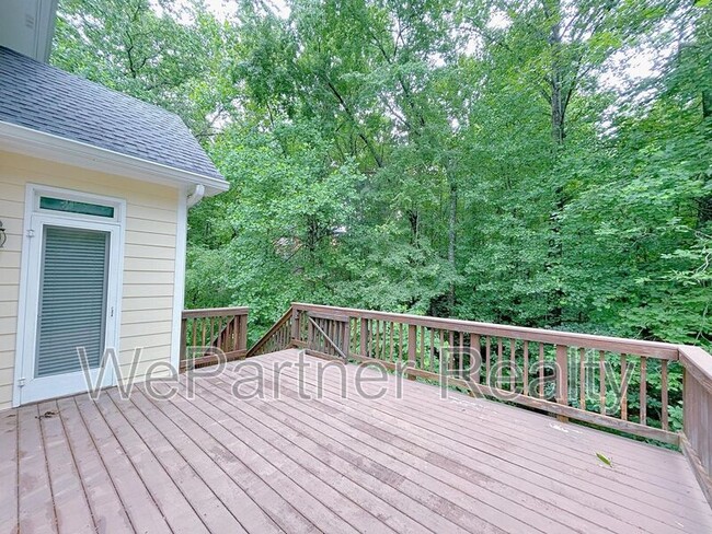 Building Photo - 280 Graystone Way