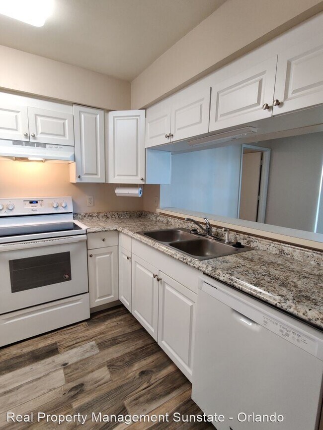 Building Photo - 2 br, 2 bath House - 703 Northlake Drive