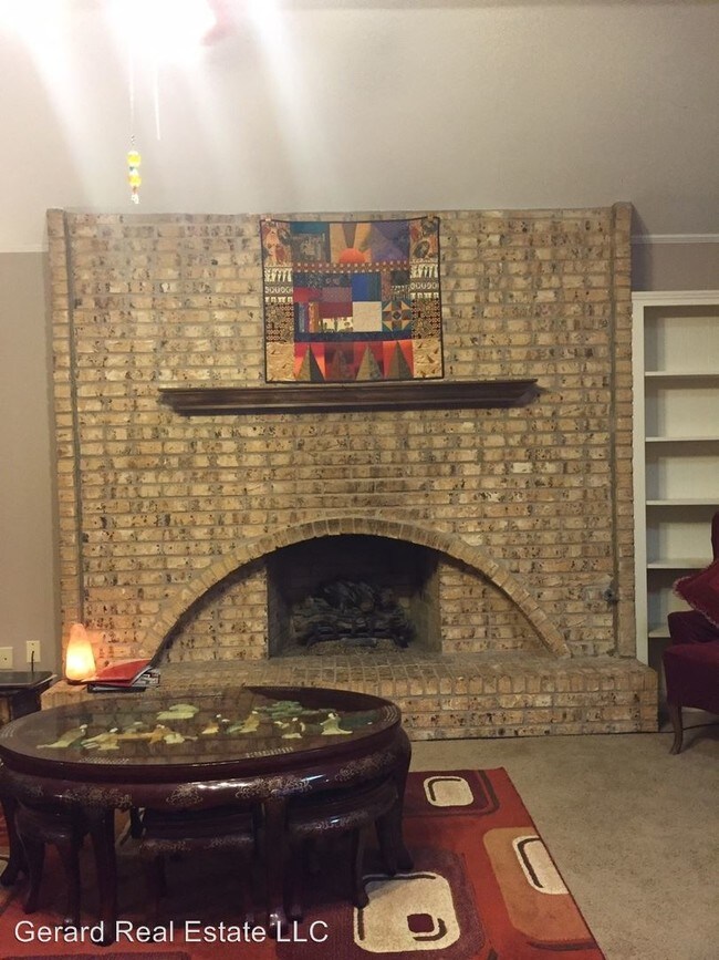 Foto del edificio - 4 br, 2.5 bath House - 2402 HELENA CIRCLE