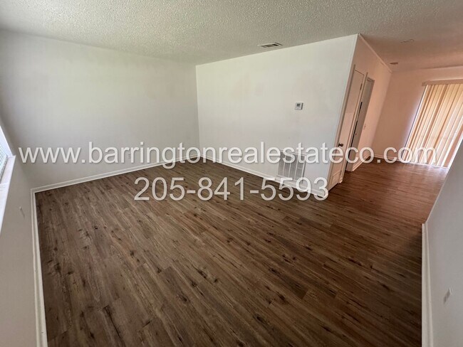 Foto del edificio - 1500 Cherry Ave