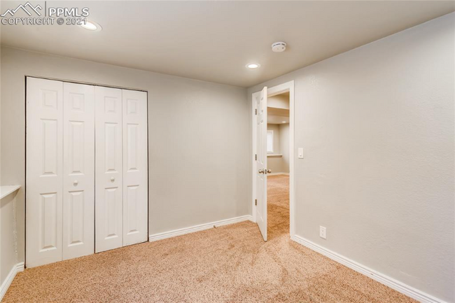 Foto del edificio - 3108 Moonbeam Cir S