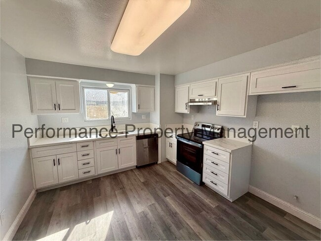 Building Photo - 1108 McDonald Way