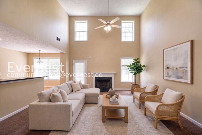 Building Photo - 4 Bed, 2.5 Bath Home with Garage / Pet-Friendly / Coming Soon!