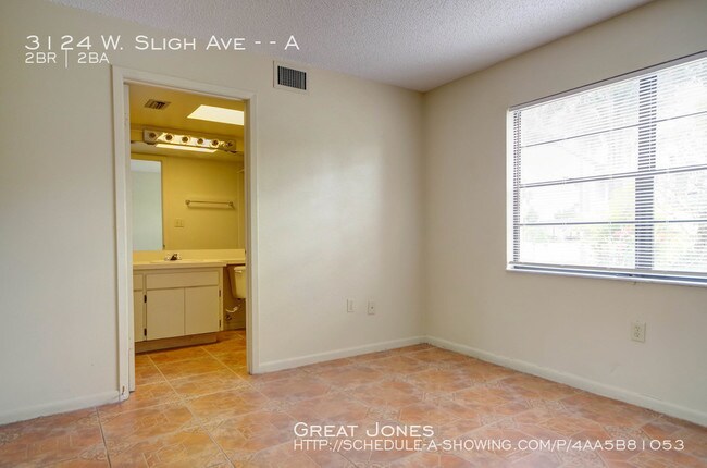 Building Photo - 3124 W Sligh Ave
