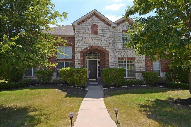Building Photo - 8120 Spring Valley Ln