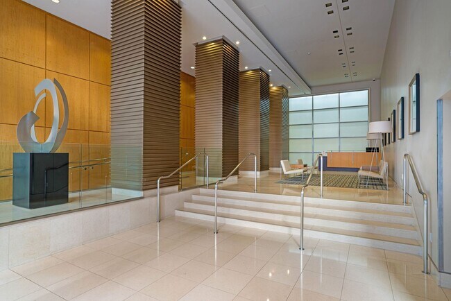 Building Photo - Stunning East Village 2 Bedroom at Alta! 2...
