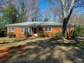 Building Photo - 943 Norland Rd