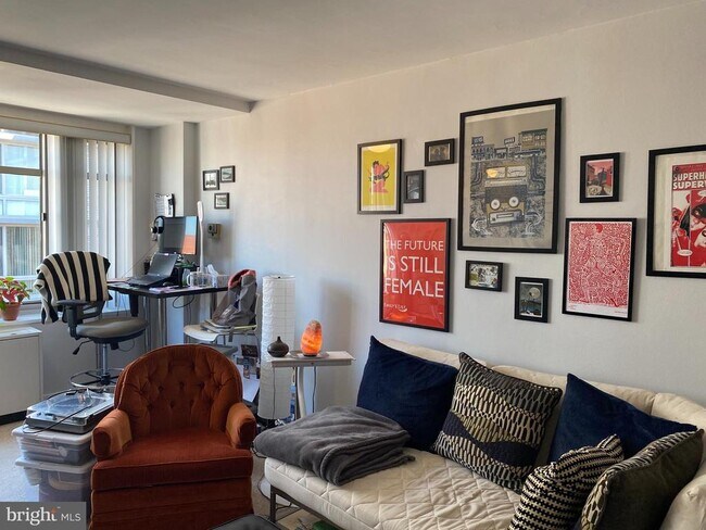Foto del edificio - 940 25th St NW