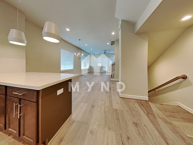 Foto del edificio - 10558 Executive Lake Dr