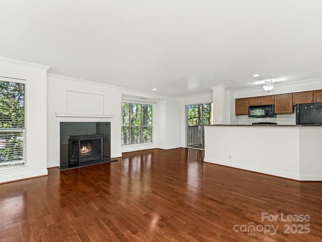 Building Photo - 2506 Cranbrook Ln