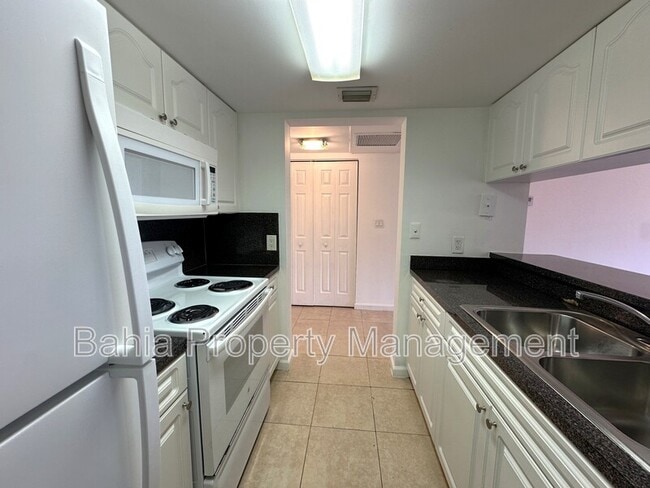 Foto del edificio - 8160 Geneva Ct