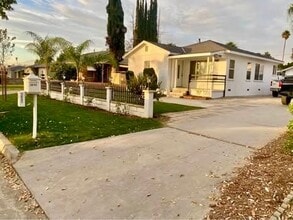 Building Photo - 3647 Elliotta Dr