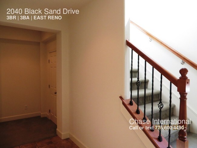 Building Photo - 2040 Black Sand Dr