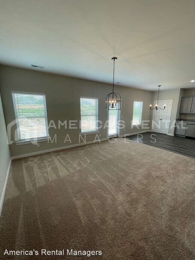 Foto del edificio - 4 br, 2 bath House - 853 Bethal Church Road