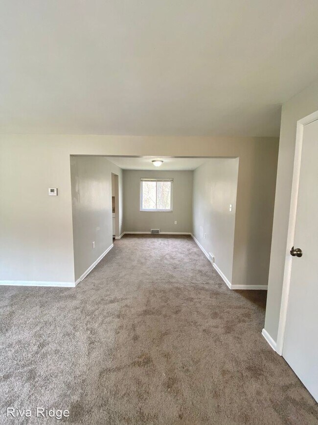 Foto del edificio - 3 br, 1.5 bath House - 10135 Clair Avenue