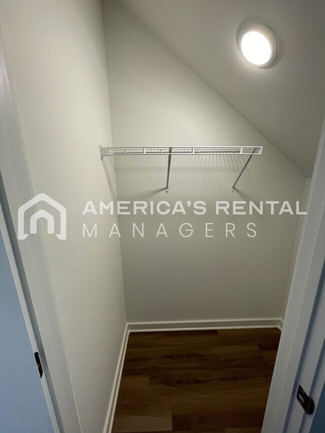 Foto del edificio - Home for Rent in Calera, AL!!!  View with 48 Hours Notice!