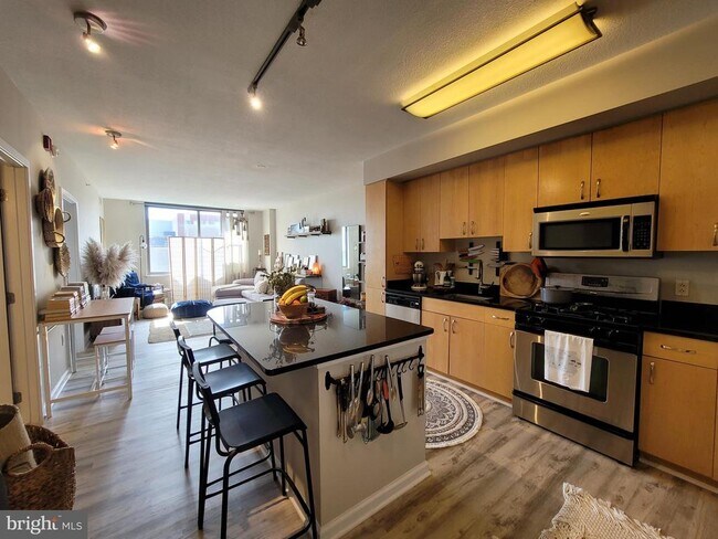 Foto del edificio - 440 L St NW