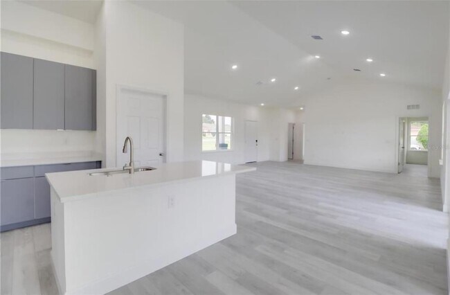 Foto del edificio - 14908 SW 63rd Ct