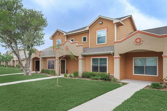 Foto del edificio - 2100 Grapefruit St
