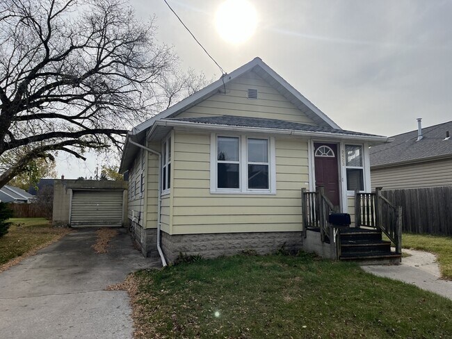 Foto del edificio - 2423 16th St