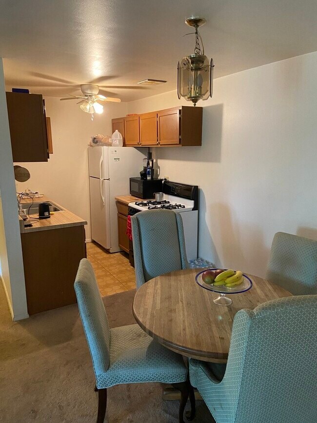 Building Photo - 870 Winesap Ct