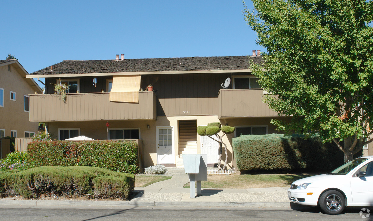 Building Photo - 5521 Harlow Way