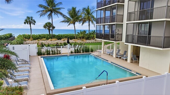Foto del edificio - 10475 Gulf Shore Dr