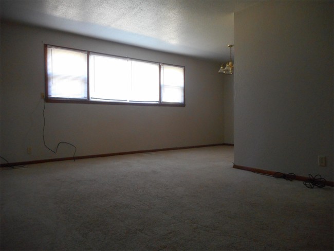 Building Photo - 2085 1st Ave