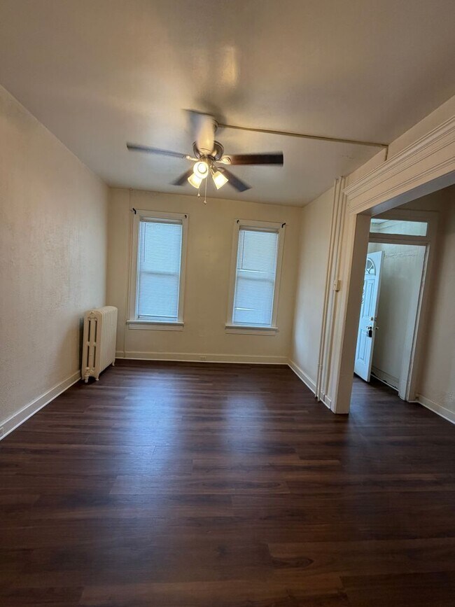 Foto del edificio - 722 Manor St