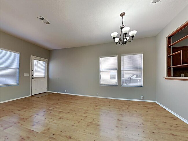 Building Photo - 18834 Sandelford Dr