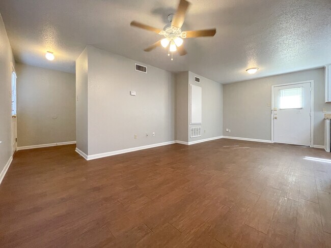 Foto del edificio - 3122 McFerrin Ave