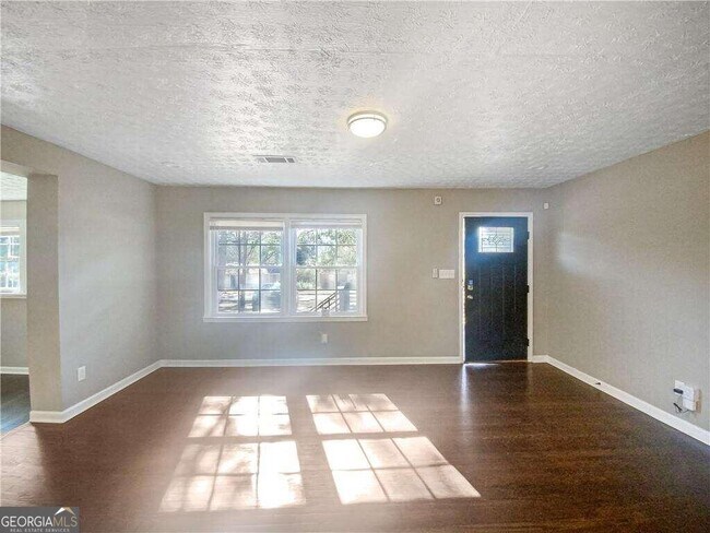 Foto del edificio - 3168 Canary Ct