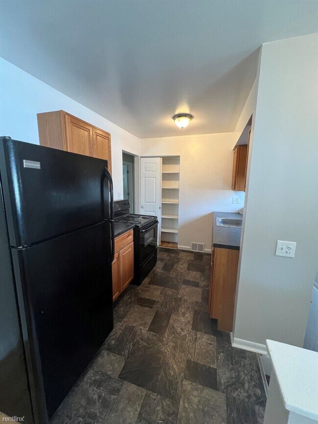 Foto del edificio - 3 br, 1 bath House - 1161 Desoto Ave