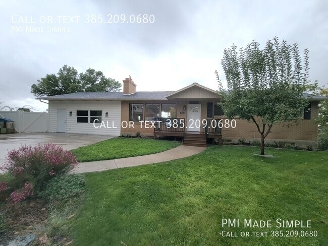Building Photo - Spacious 6BR Family Home in Pleasant Grove...